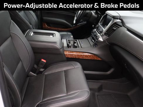 Used 2020 Chevrolet Tahoe Premier w/ RST 6.2L Performance Edition image 13