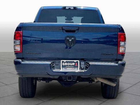 Used 2023 RAM 2500 Big Horn w/ Night Edition AWD/4WD image 5