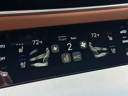 New 2026 Genesis GV70 2.5T Advanced image 35