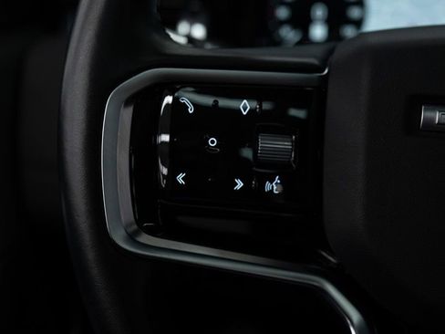 Used 2022 Land Rover Discovery Sport SE image 20