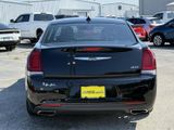 Used 2019 Chrysler 300 Touring w/ Sport Appearance Package image 6
