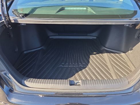 Certified 2023 Honda Accord EX image 15