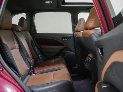 Used 2025 Subaru Forester Touring image 42