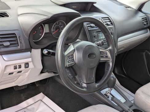 Used 2015 Subaru Forester 2.5i w/ Alloy Wheel Package image 9