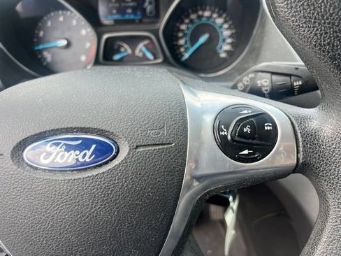 Used 2015 Ford Escape SE w/ Equipment Group 201A FWD image 23