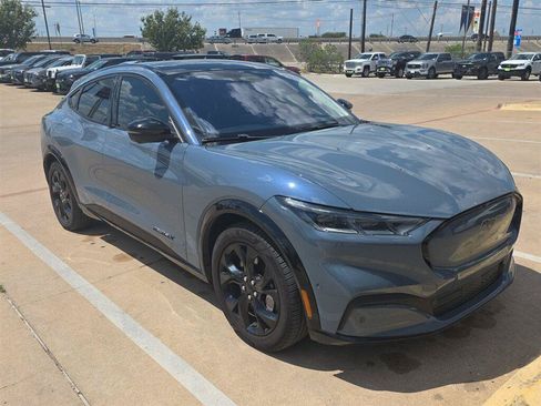 Used 2023 Ford Mustang Mach-E Premium RWD image 7