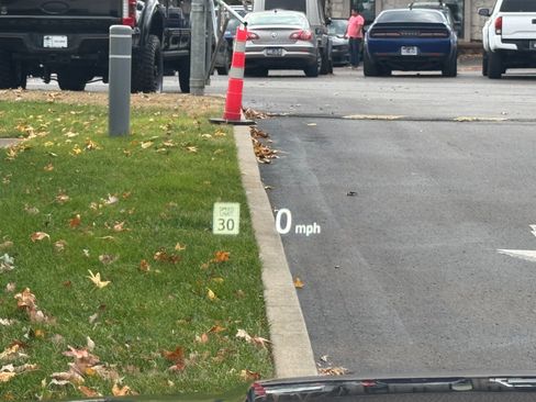 Used 2023 Land Rover Defender 110 image 74