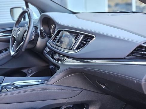 Used 2023 Buick Enclave Essence w/ Sport Touring Edition image 13