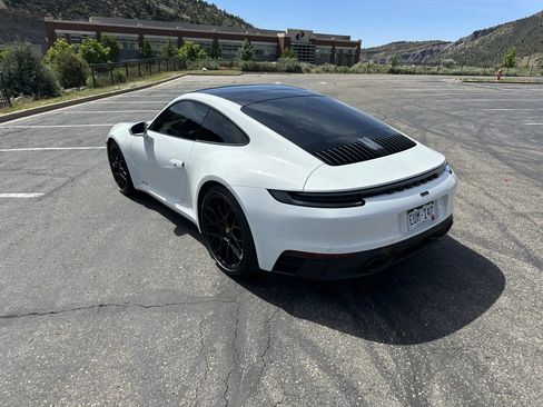Used 2023 Porsche 911 Carrera S RWD image 4