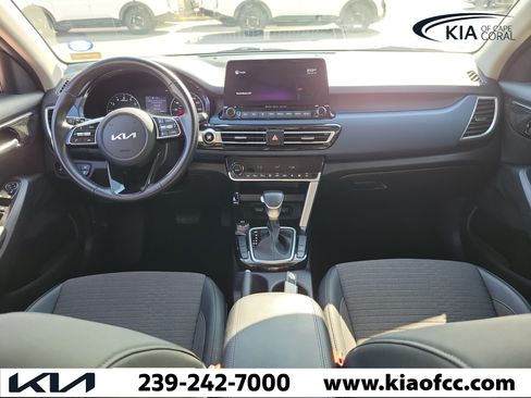 Certified 2022 Kia Seltos S FWD image 14