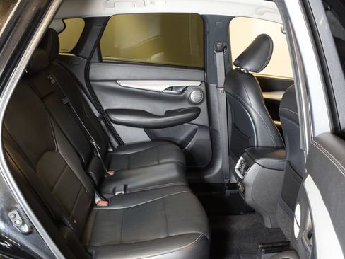 Certified 2019 INFINITI QX50 Essential w/ Proactive Package FWD image 30