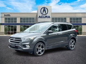 Used 2019 Ford Escape SEL image 1