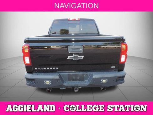 Used 2018 Chevrolet Silverado 1500 LTZ Z71 w/ LTZ Plus Package AWD/4WD image 5