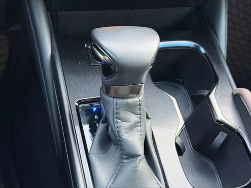 Used 2023 Lexus ES 300h ES 300h w/ Premium Package image 18