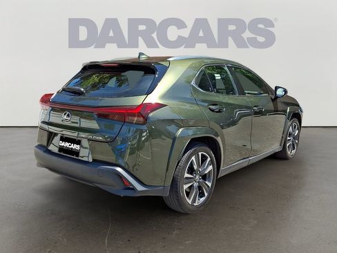 Used 2024 Lexus UX 250h AWD w/ Premium Package image 7
