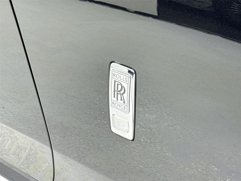Used 2024 Rolls-Royce Spectre w/ Spectre Launch Package image 33