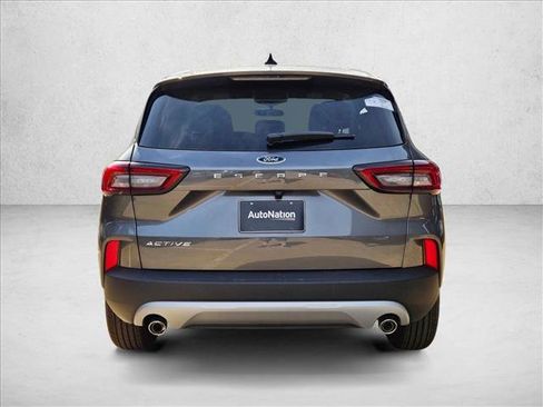 New 2026 Ford Escape Active image 8