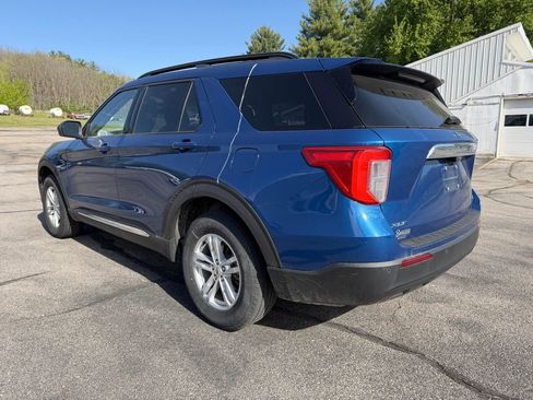 Used 2020 Ford Explorer XLT AWD/4WD image 4