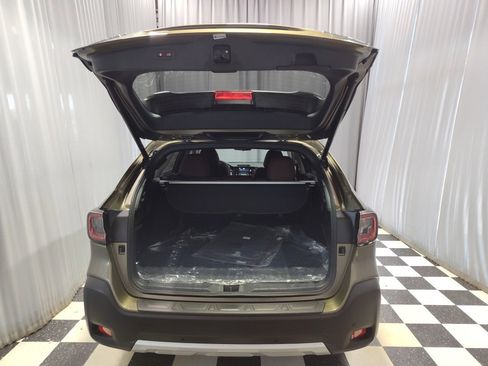 New 2025 Subaru Outback Touring image 8