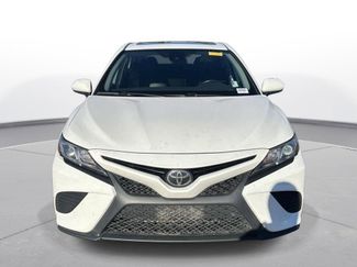 Used 2019 Toyota Camry SE video 3