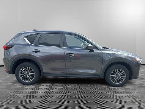 Used 2017 MAZDA CX-5 Touring w/ Preferred Equipment Package AWD/4WD image 8
