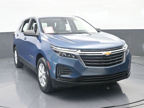 Used 2024 Chevrolet Equinox LS FWD image 9