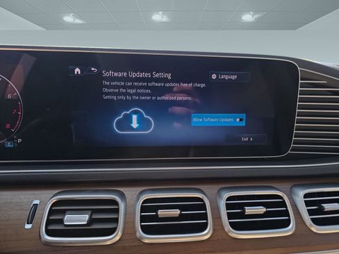 New 2025 Mercedes-Benz GLE 350 4MATIC image 24