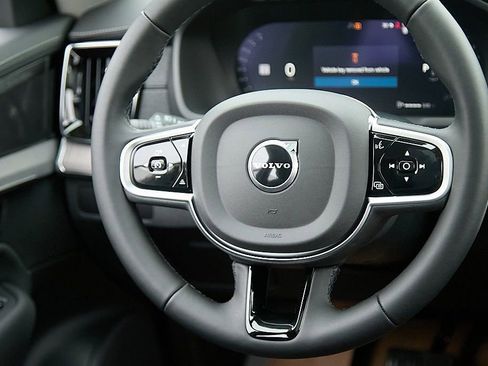 New 2026 Volvo XC90 B6 Ultra w/ Protection Package image 26