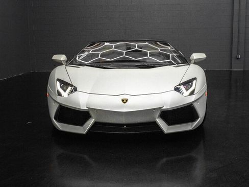 Used 2014 Lamborghini Aventador LP 700-4 AWD/4WD image 9