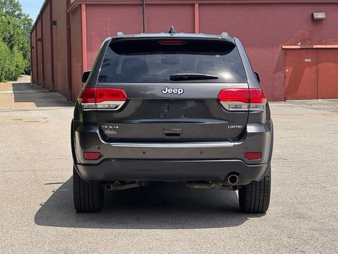 Used 2018 Jeep Grand Cherokee Limited AWD/4WD image 6