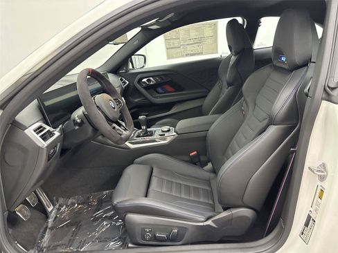 New 2026 BMW M2 w/ Lighting Package RWD image 25