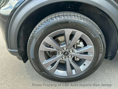 Used 2023 Ford Explorer XLT w/ Equipment Group 202A AWD/4WD image 66