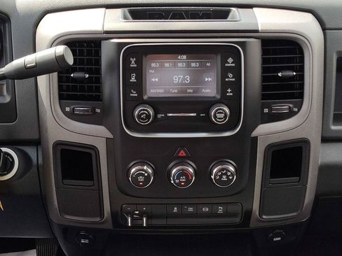 Used 2017 RAM 2500 Tradesman w/ Chrome Appearance Group AWD/4WD image 17