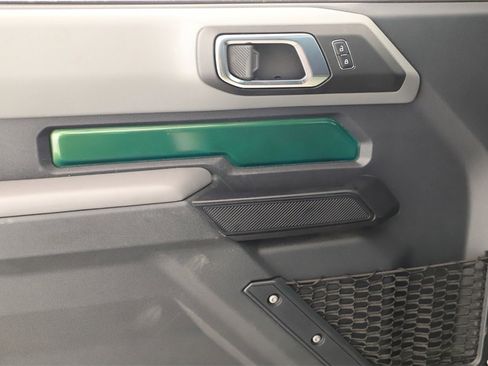 Used 2023 Ford Bronco Base w/ Sasquatch Package image 19