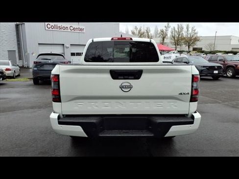 New 2025 Nissan Frontier SV image 6