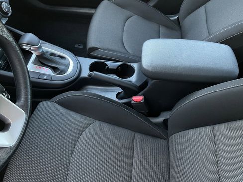 Used 2024 Kia Forte LXS image 34