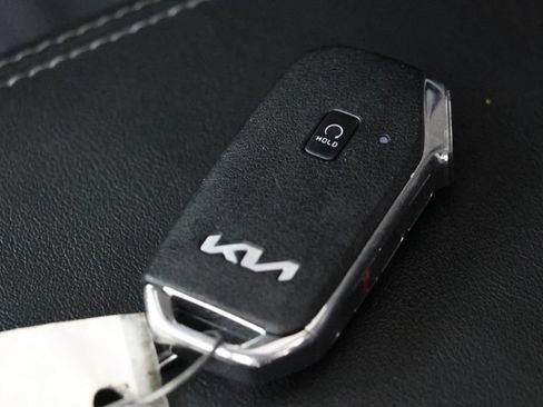 Used 2025 Kia Seltos EX w/ EX Sunroof Package AWD/4WD image 41