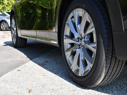 New 2026 MAZDA CX-90 3.3 Turbo w/ Premium Plus Pkg image 9