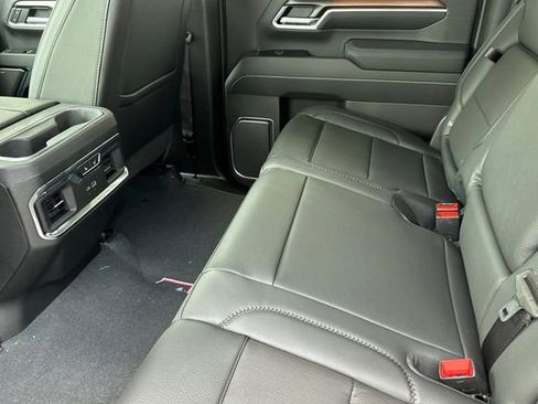 New 2026 GMC Sierra 2500 Denali w/ Denali Reserve Package image 13