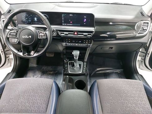 Used 2024 Kia Seltos S image 9