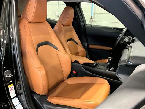 Used 2019 Lexus UX 250h image 12