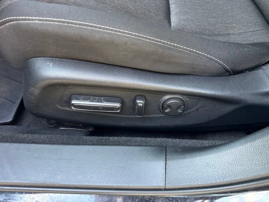 Used 2023 Honda Accord EX image 21