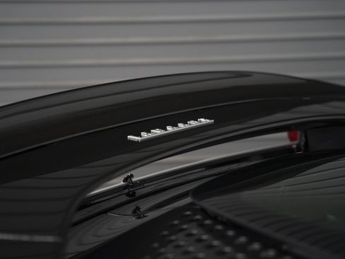 Used 2023 Ferrari SF90 Spider AWD/4WD image 16