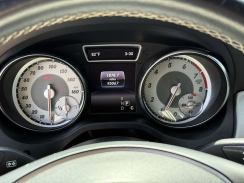 Used 2016 Mercedes-Benz CLA 250 image 18