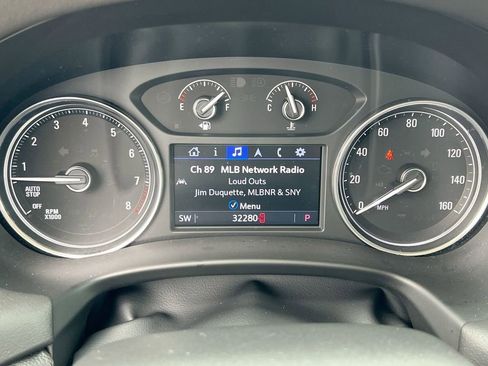 Used 2024 Buick Enclave Essence w/ Sport Touring Edition FWD image 14