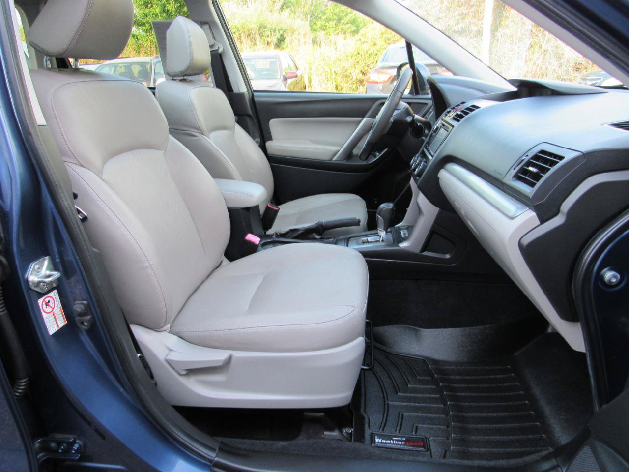 Used 2014 Subaru Forester 2.5i Touring w/ Popular Package #1 AWD/4WD image 7