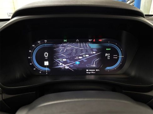 Certified 2022 Volvo XC40 P8 Recharge Plus image 28