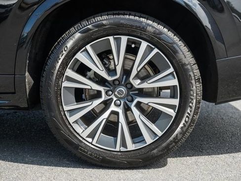 Used 2020 Volvo XC90 T6 Momentum w/ Protection Package Premier AWD/4WD image 19