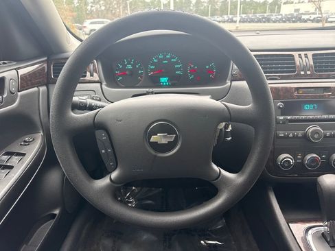 Used 2016 Chevrolet Impala Limited LS image 18