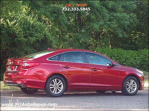 Used 2016 Hyundai Sonata SE image 4